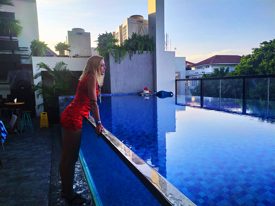 buffet-libre-salir-de-fiesta-kuta