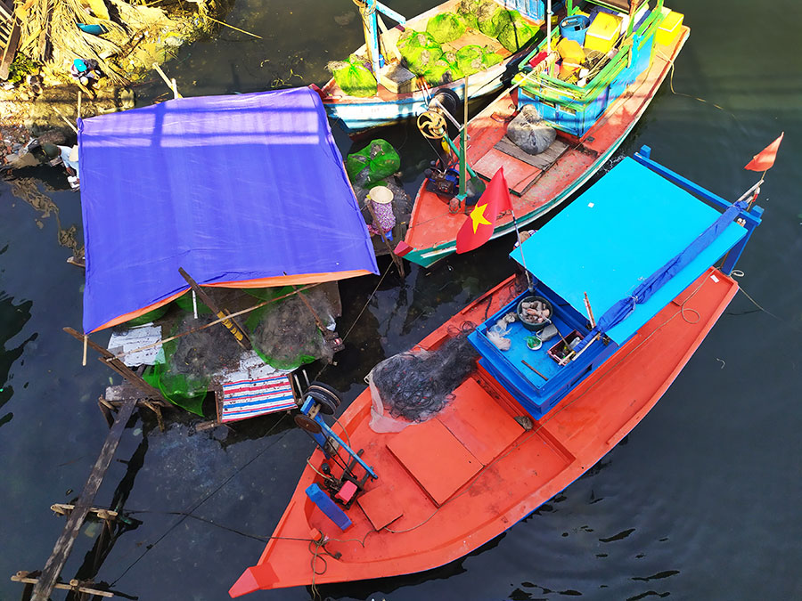 barcos-puerto-phu-quoc